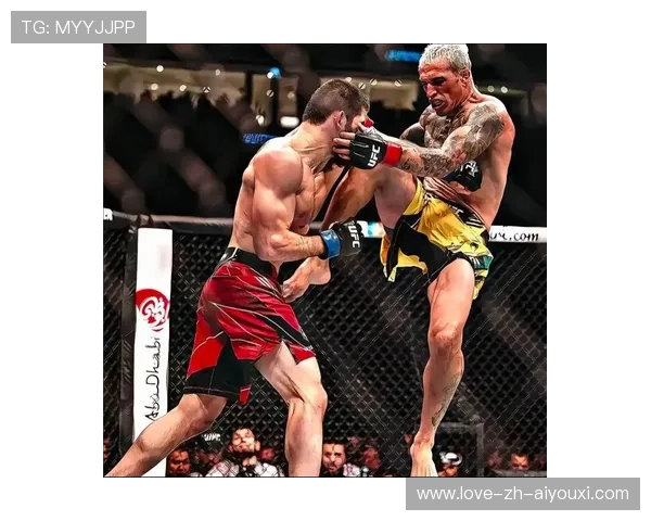 铁血不倒的战士精神——UFC拳手被踢翻仍坚强奋战的背后故事