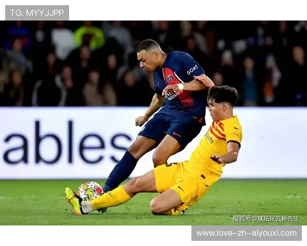 拉菲尼亚中路补射巴萨领先在望