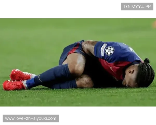 拉菲尼亚边路传中助攻，巴塞罗那一脚撕开防区